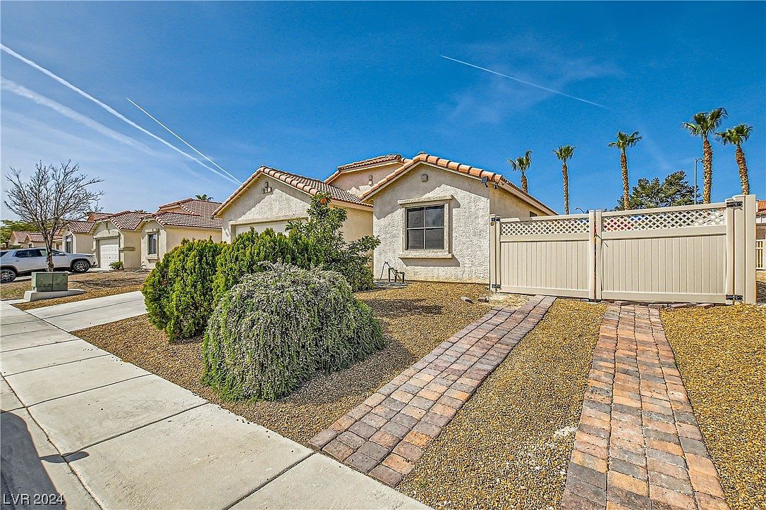 5717 Wizard Wand St North Las Vegas, NV 89031 - Thumbnail 4