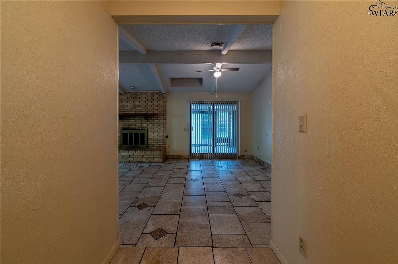 4502 Shady Ln Wichita Falls, TX 76309 - Thumbnail 4