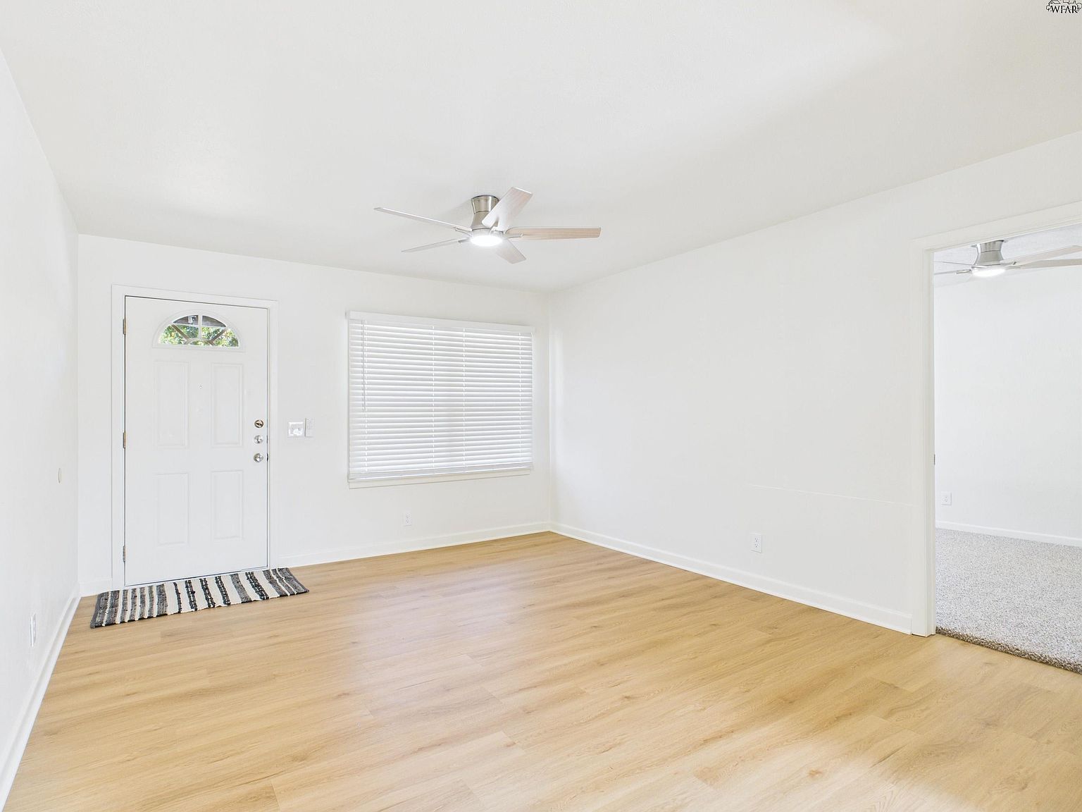 1009 Rosebud St Burkburnett, TX 76354 - Thumbnail 4