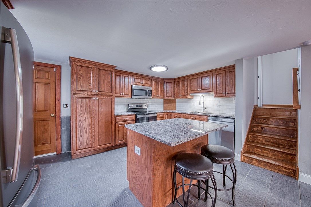 540 Morningstar Dr Ellwood City, PA 16117 - Thumbnail 4