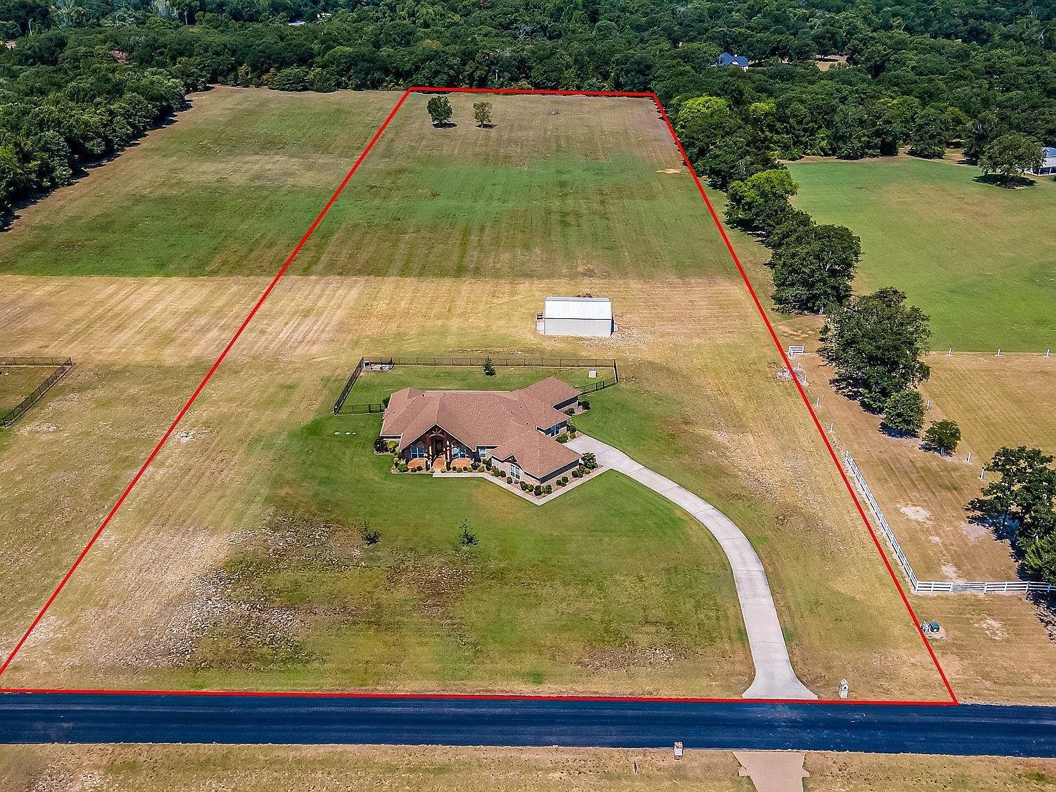 15671 Stallion Lake Blvd Lindale, TX 75771 - Thumbnail 4