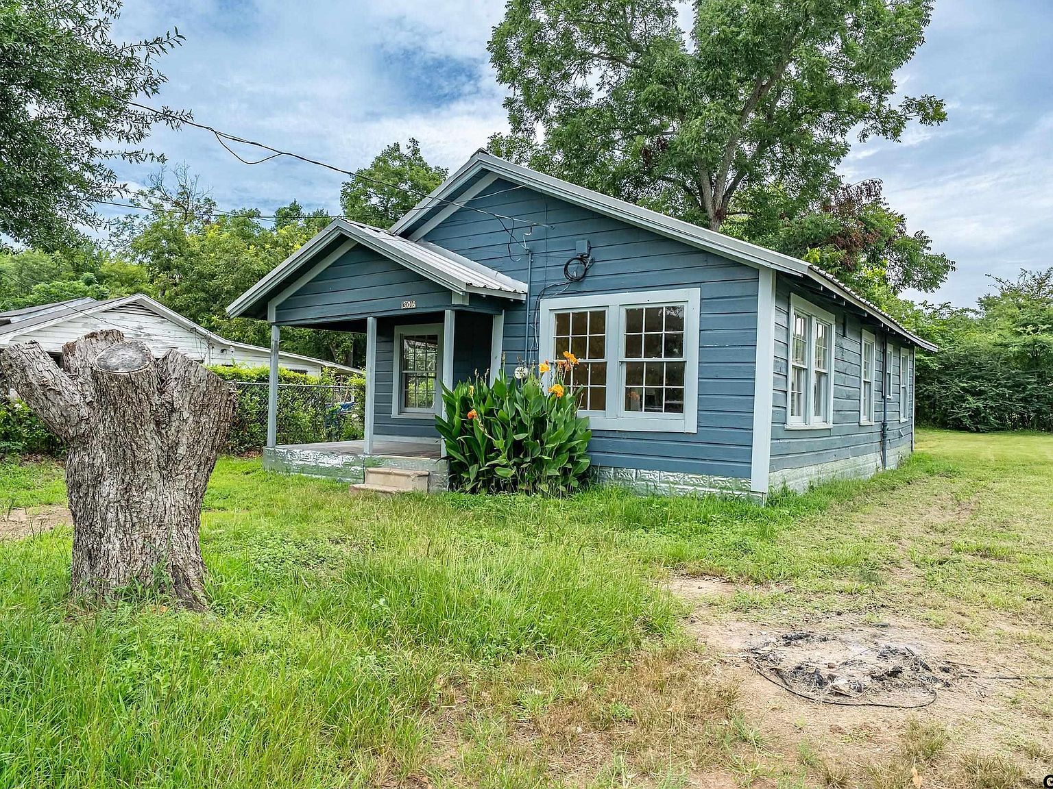 306 Dorothy St Jacksonville, TX 75766 - Thumbnail 4