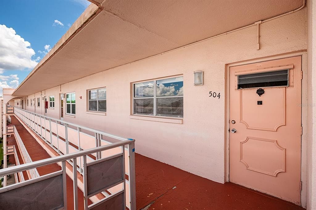 5623 80th St N UNIT 504 Saint Petersburg, FL 33709 - Thumbnail 4