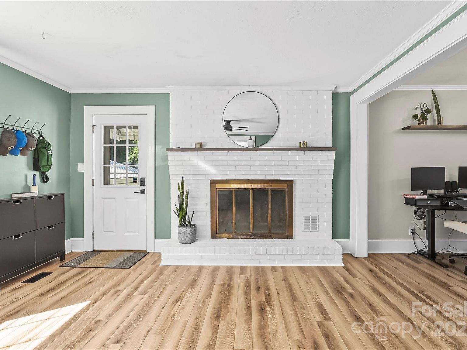 1072 5th St NE Hickory, NC 28601 - Thumbnail 4