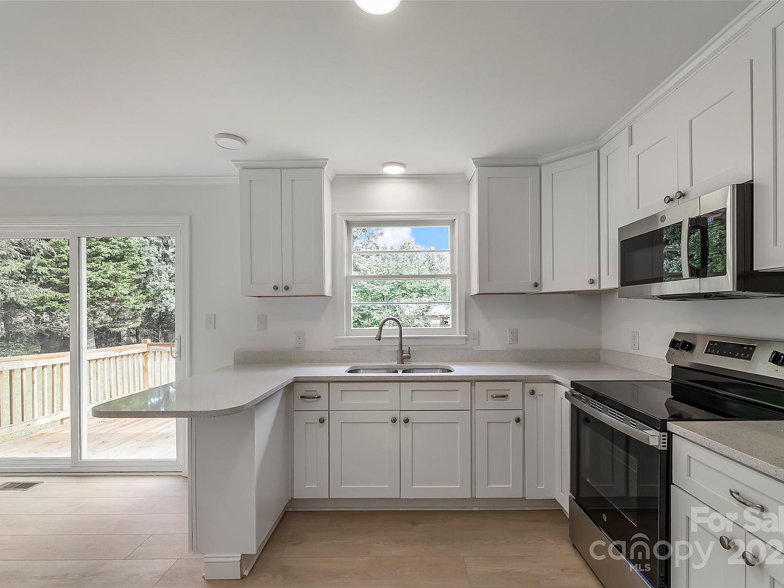 4146 Old State Rd Newton, NC 28658 - Thumbnail 4