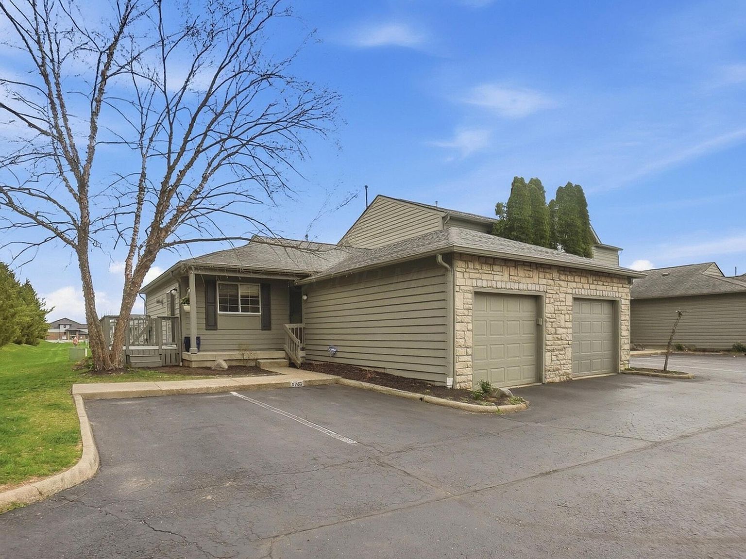 5762 Blendonbrook Ln #107A Columbus, OH 43230 - Thumbnail 4