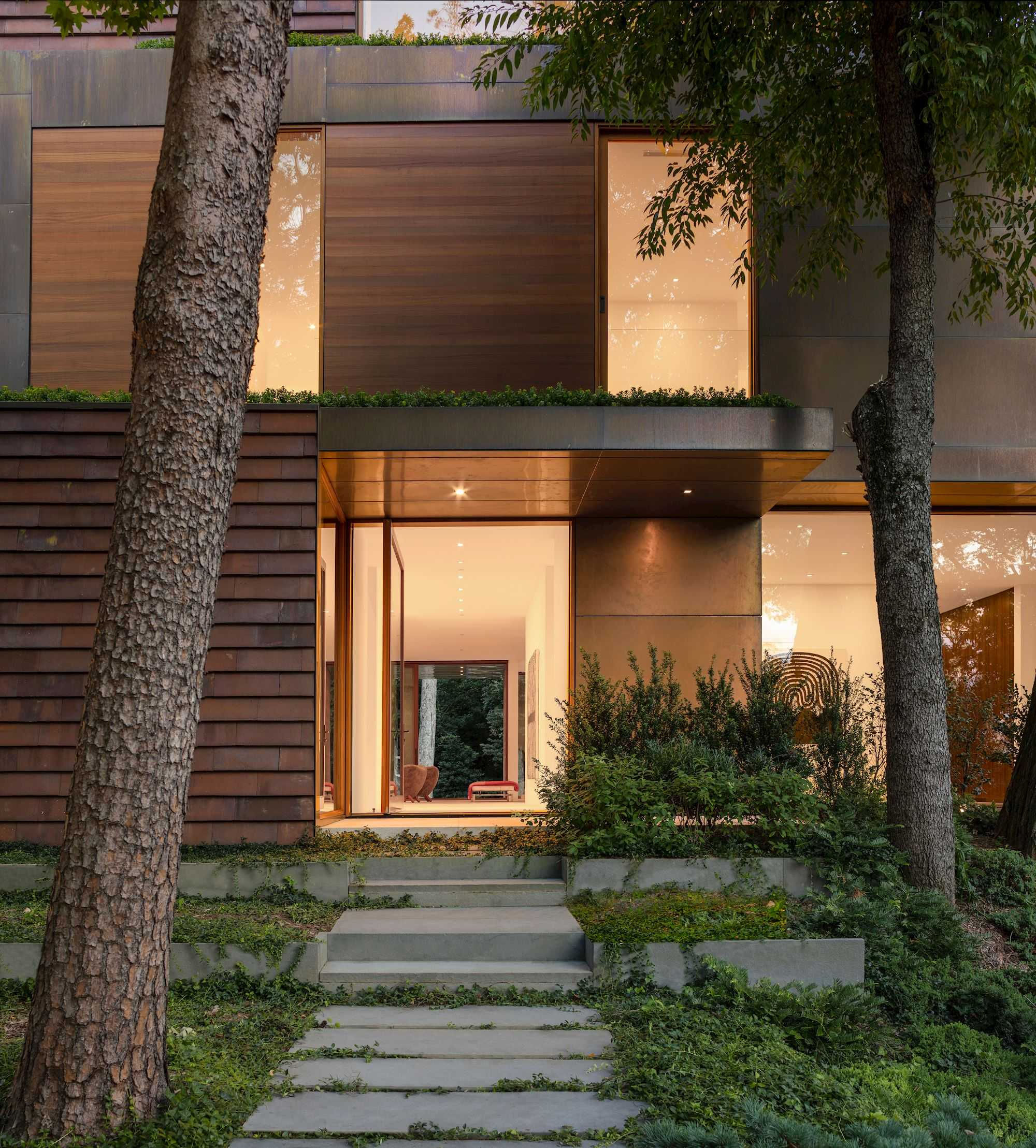 3131 Chain Bridge Road Northwest, Washington, DC, USA, 20016  | Single Family