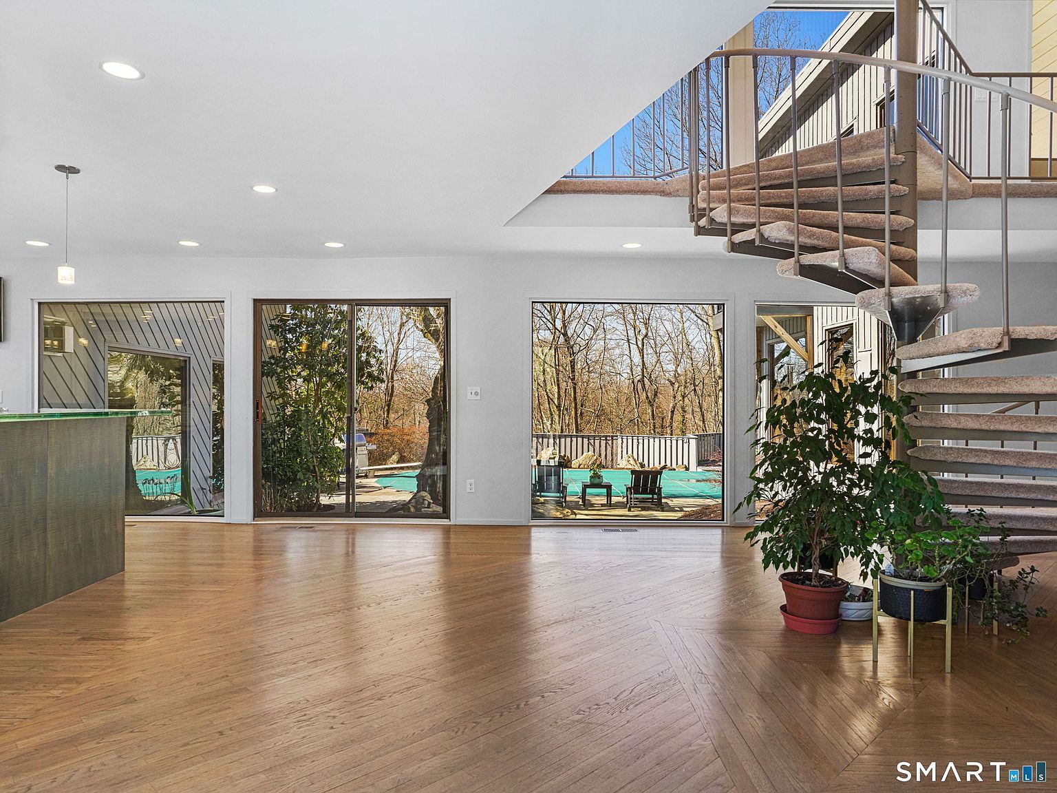 66 Dogwood Ln Trumbull, CT 06611 - Thumbnail 4