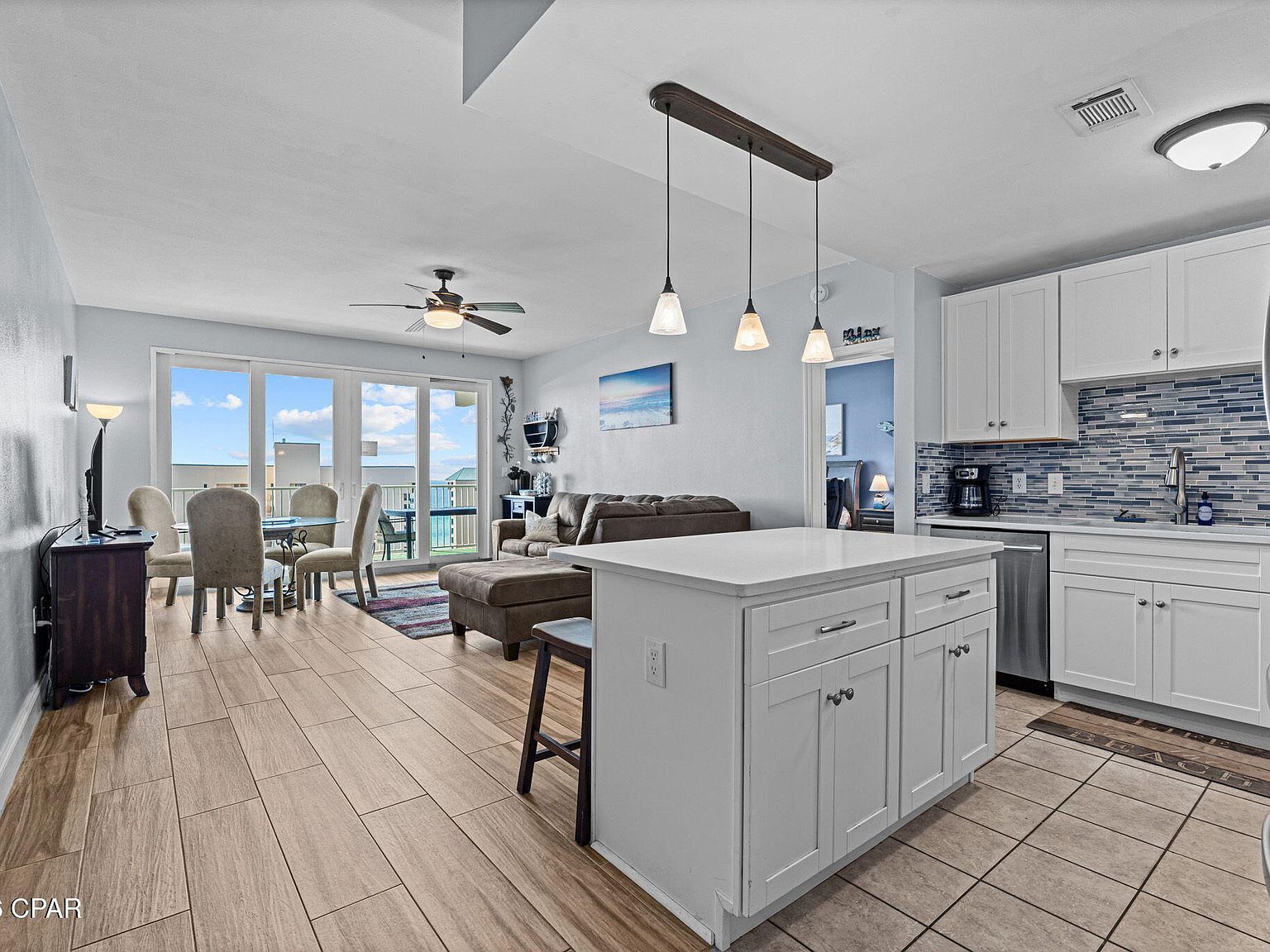 9860 S Thomas Dr Unit 1006 Panama City Beach, FL 32408 - Thumbnail 4