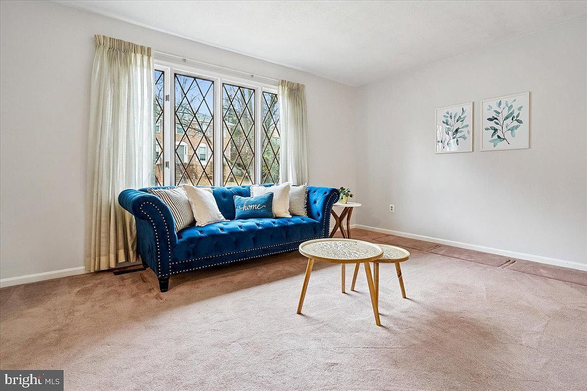 16071 Deer Park Dr Dumfries, VA 22025 - Thumbnail 4