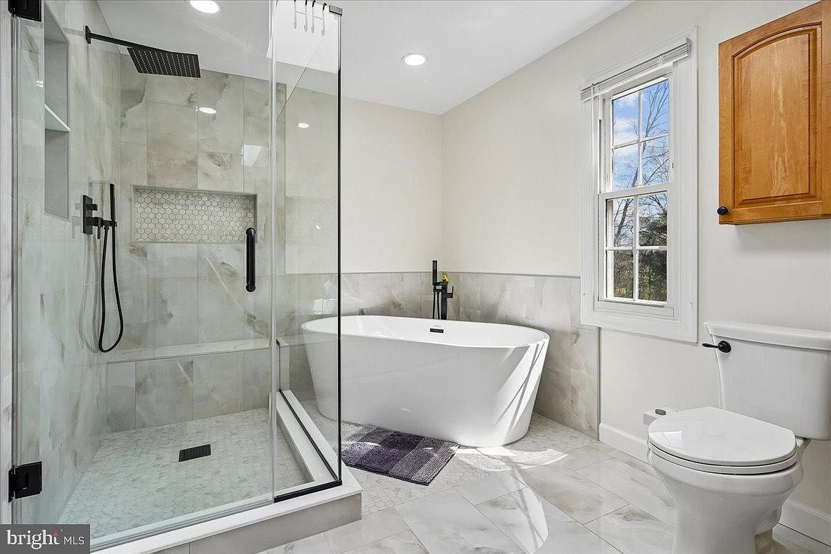 15579 Golf Club Dr Dumfries, VA 22025 - Thumbnail 4