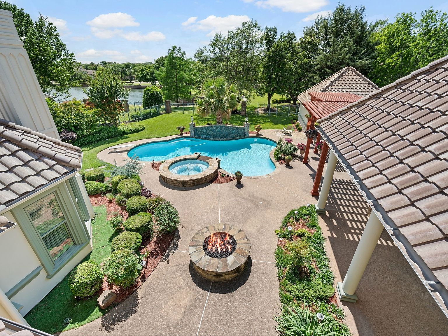 5404 Miramar Ln Colleyville, TX 76034 - Thumbnail 4