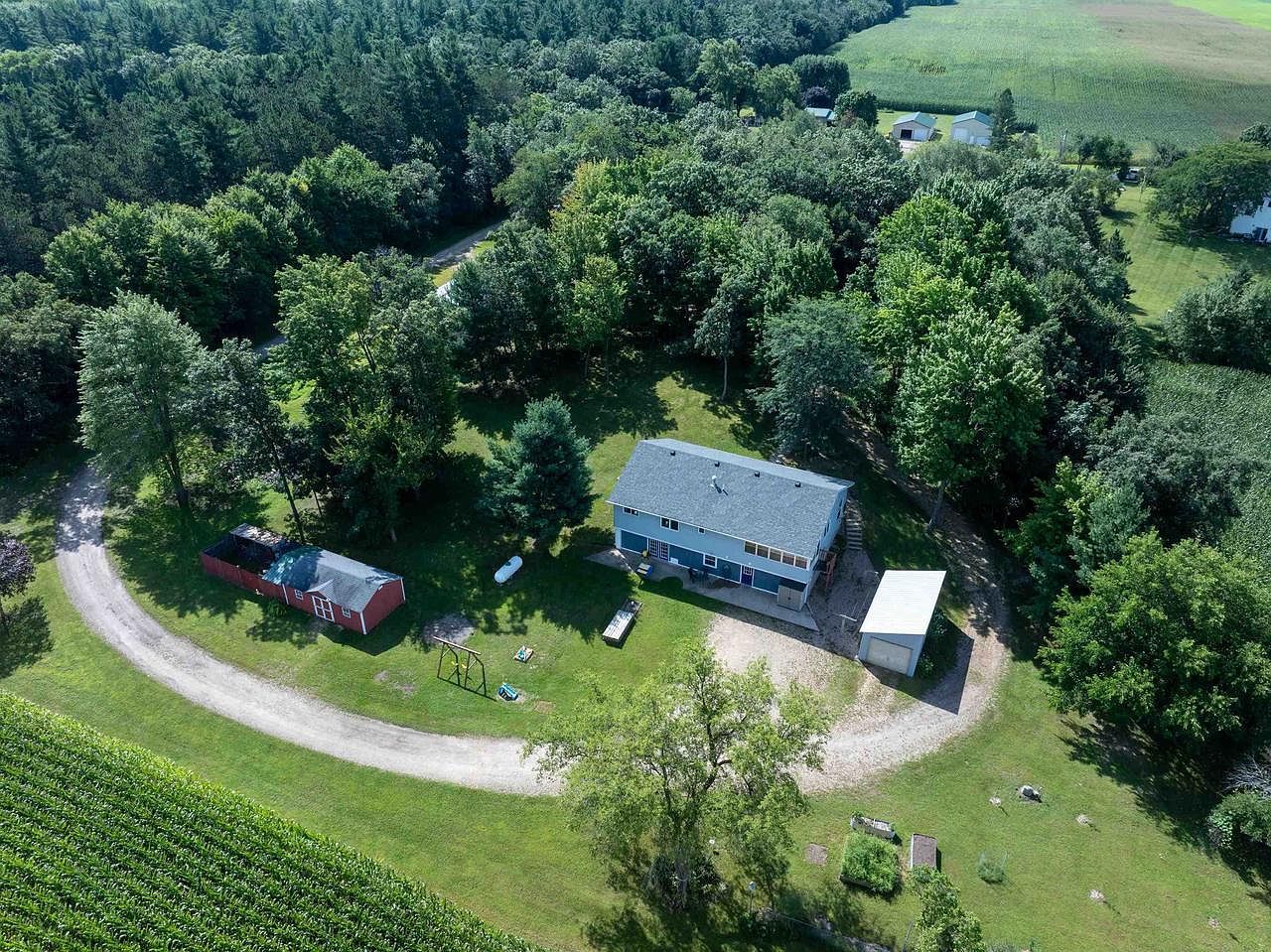 E8696 N Reedsburg Rd Reedsburg, WI 53959 - Thumbnail 4