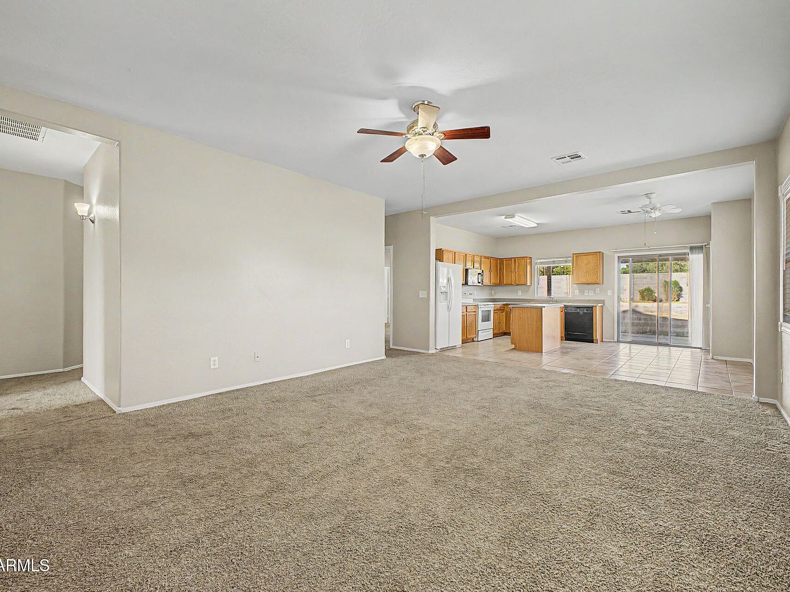 2223 E Andalusian Loop San Tan Valley, AZ 85140 - Thumbnail 4