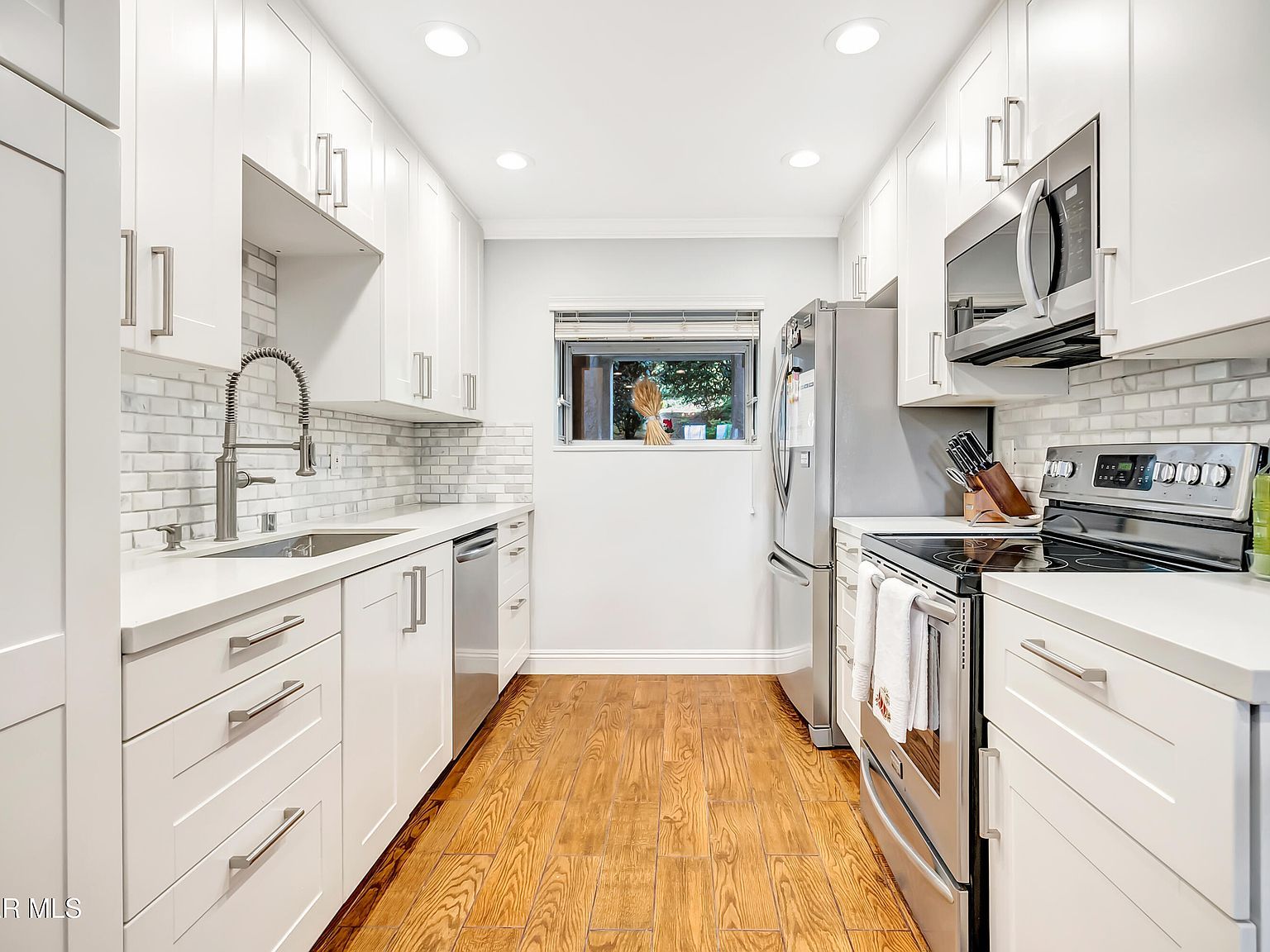 2623 Antonio Dr UNIT 106 Camarillo, CA 93010 - Thumbnail 4