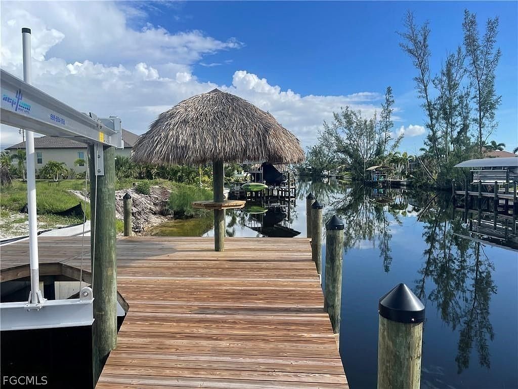 1641 NW 39th Ave Cape Coral, FL 33993 - Thumbnail 4
