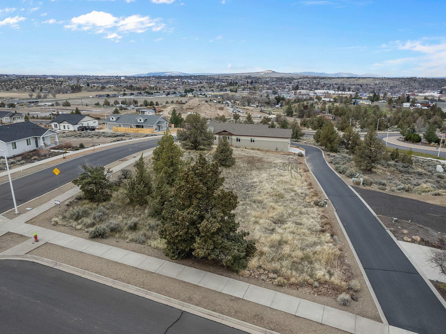 SE Greenleaf Ln #78 Madras, OR 97741 - Thumbnail 4