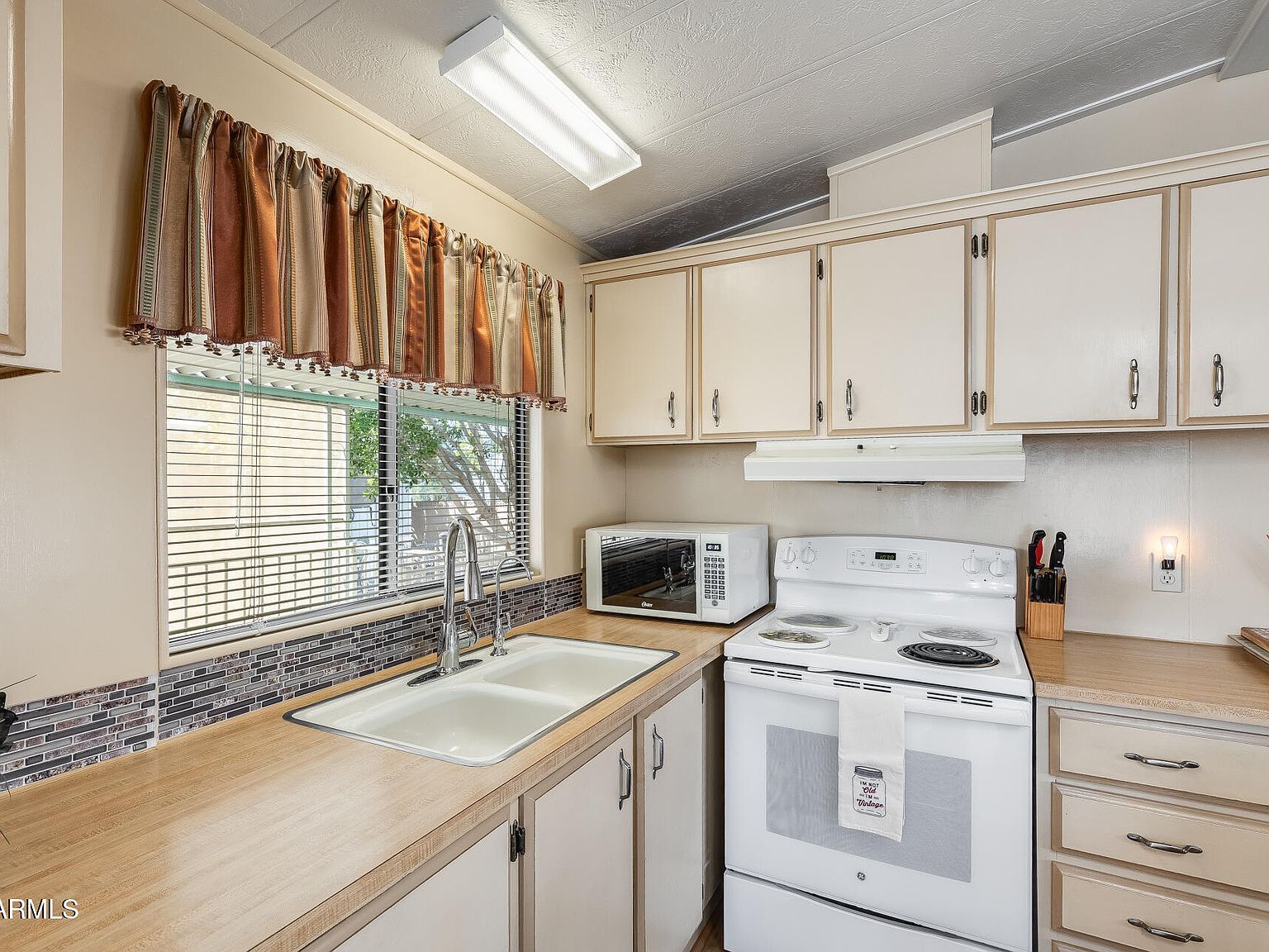 9427 E University Dr LOT 36 Mesa, AZ 85207 - Thumbnail 4