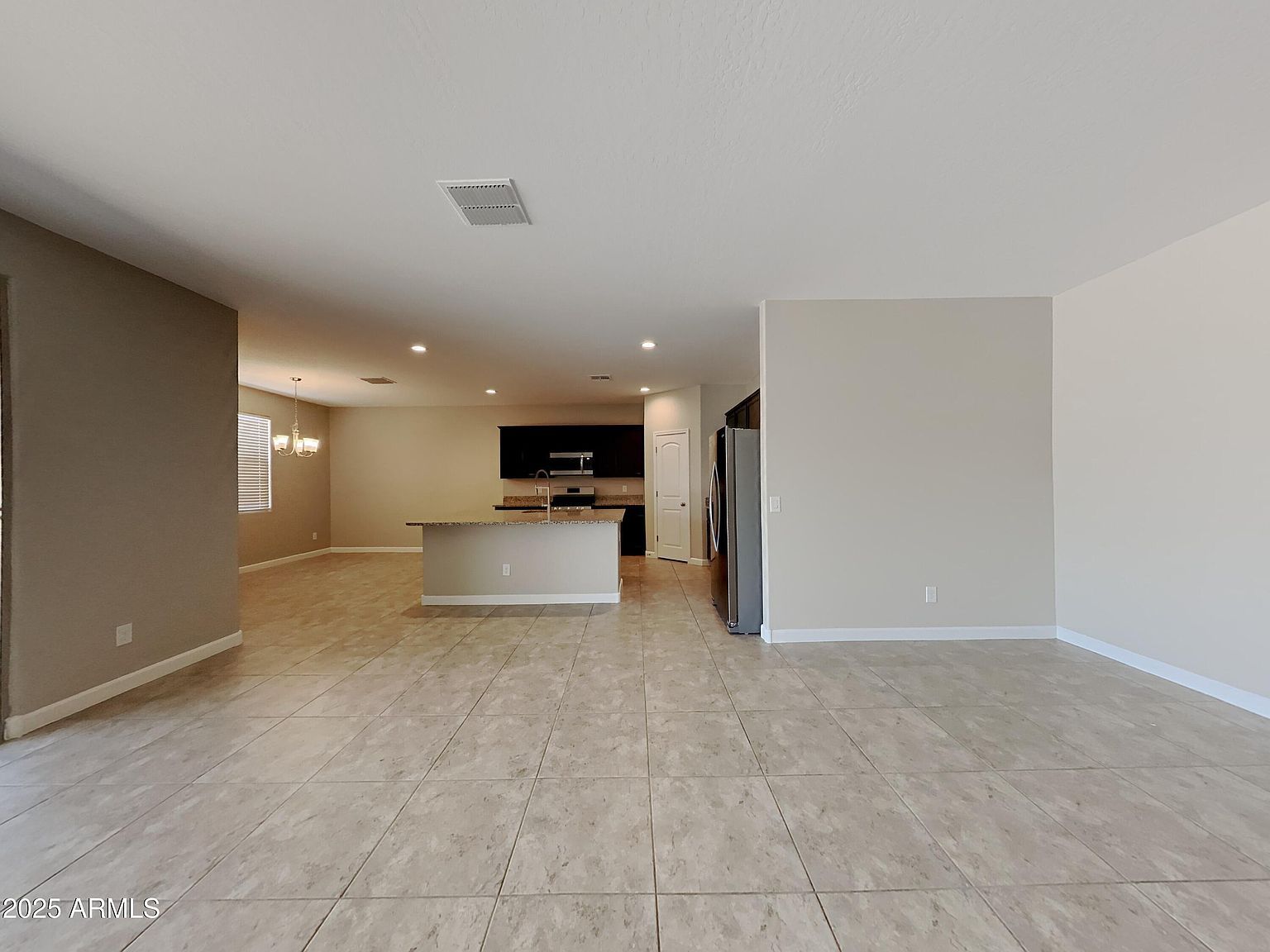 30388 W Amelia Ave Buckeye, AZ 85396 - Thumbnail 4