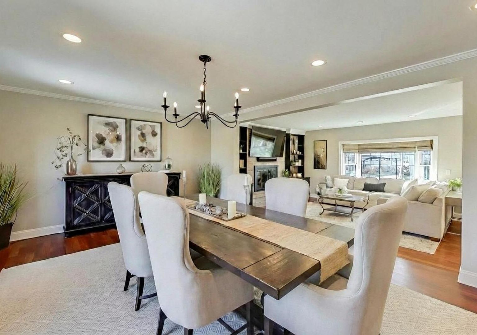 829 Heatherstone Dr Schaumburg, IL 60173 - Thumbnail 4