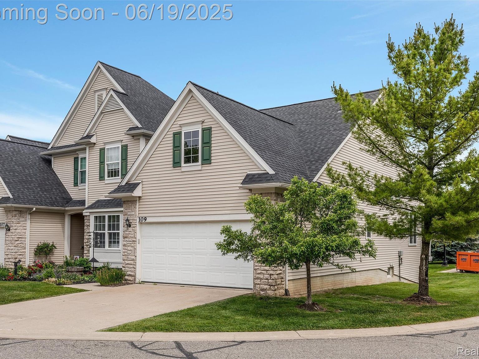 109 Burwyck Park Dr Saline, MI 48176 - Thumbnail 4