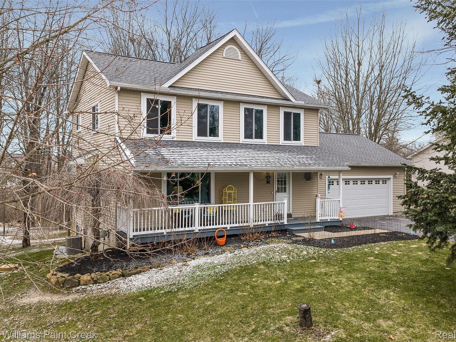 2456 Spartans Trl Pinckney, MI 48169 - Thumbnail 4