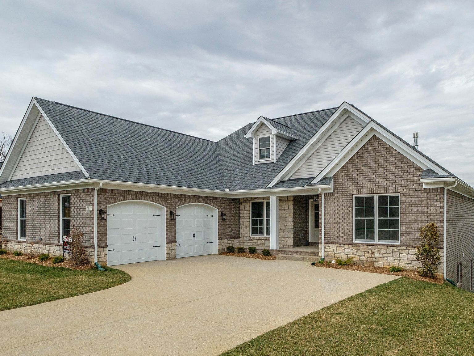 4815 Saddle Bend Way Louisville, KY 40299 - Thumbnail 4
