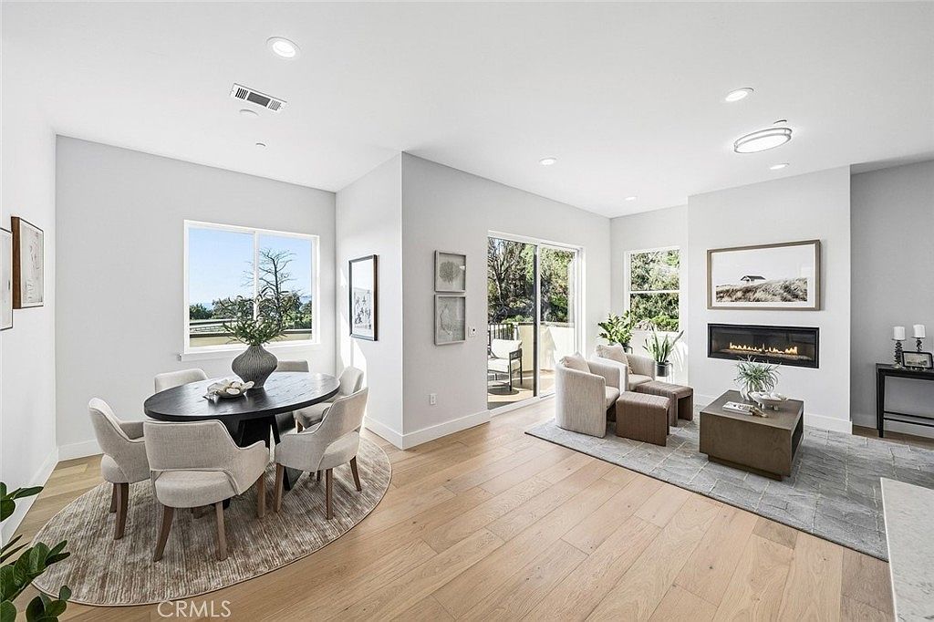 2736 Barcelona Pismo Beach, CA 93449 - Thumbnail 4