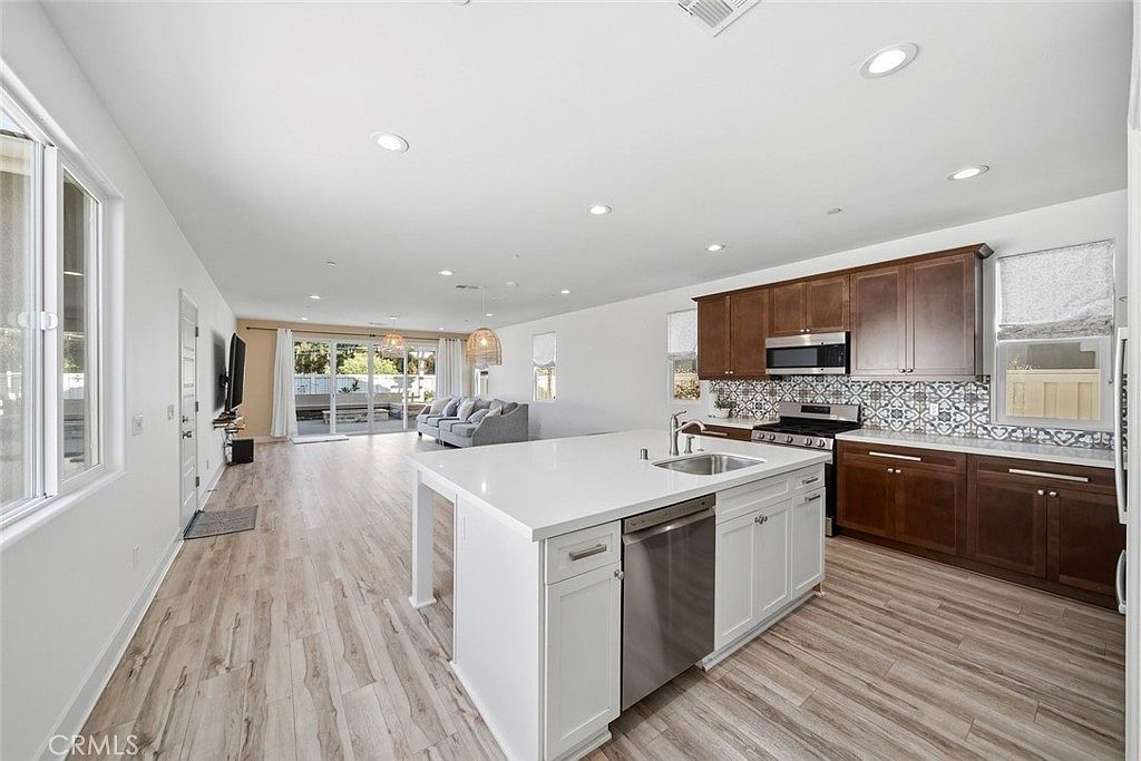 3898 Hayfield Loop San Luis Obispo, CA 93401 - Thumbnail 4