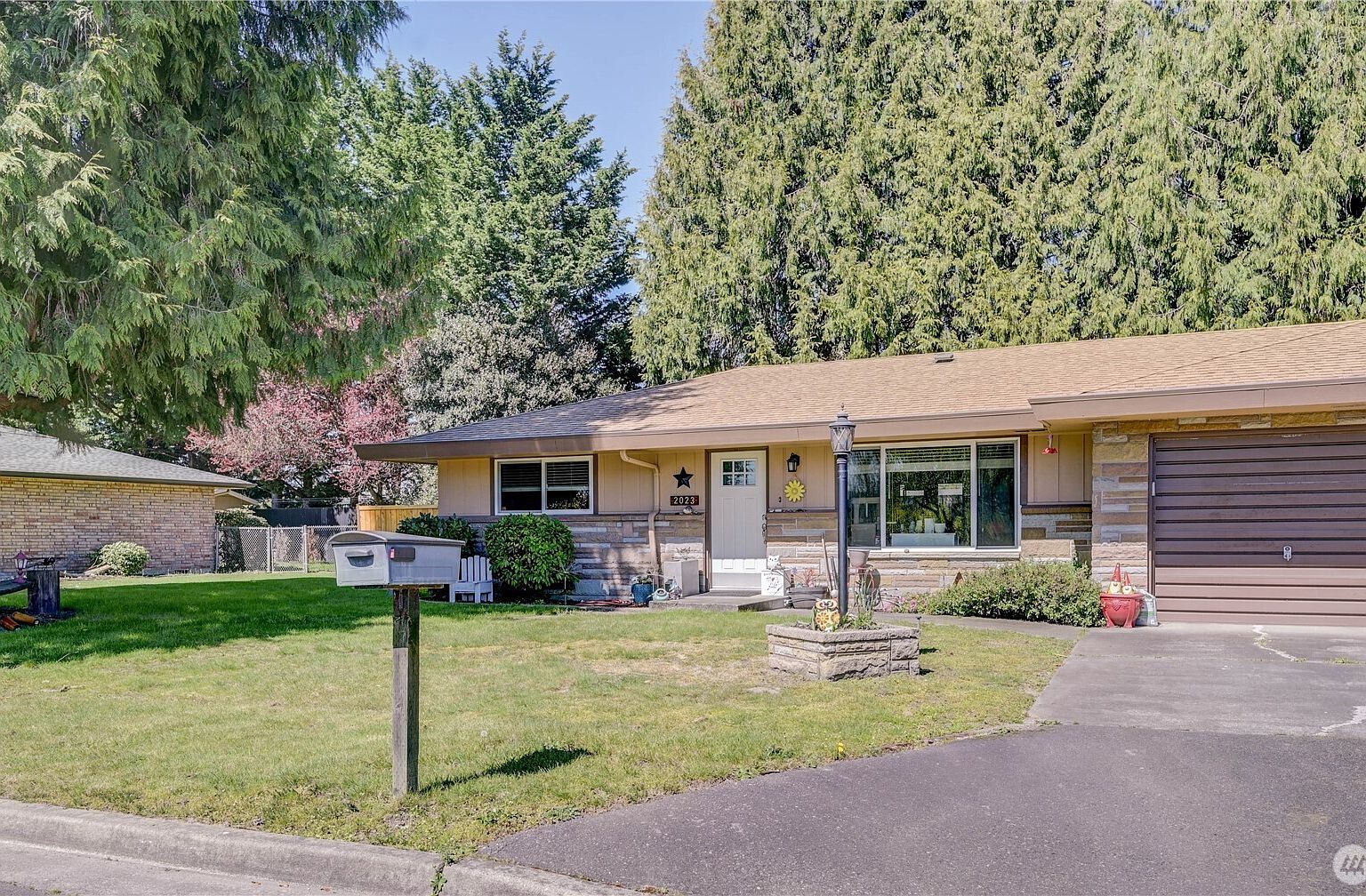 2023-2021 14th Ave NW Puyallup, WA 98371 - Thumbnail 4