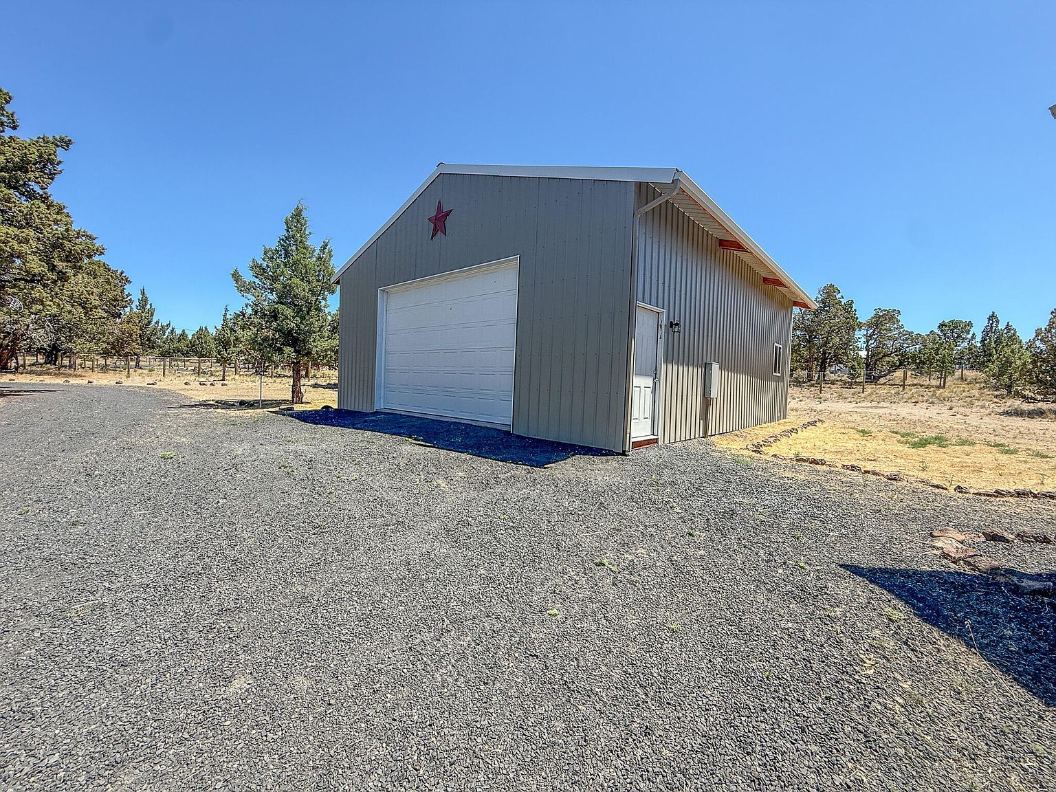 3738 SE Cherokee Rd Prineville, OR 97754 - Thumbnail 4