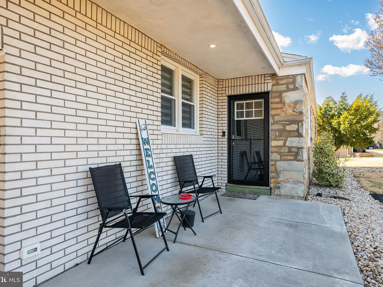 27 N Westview Ave Feasterville, PA 19053 - Thumbnail 4