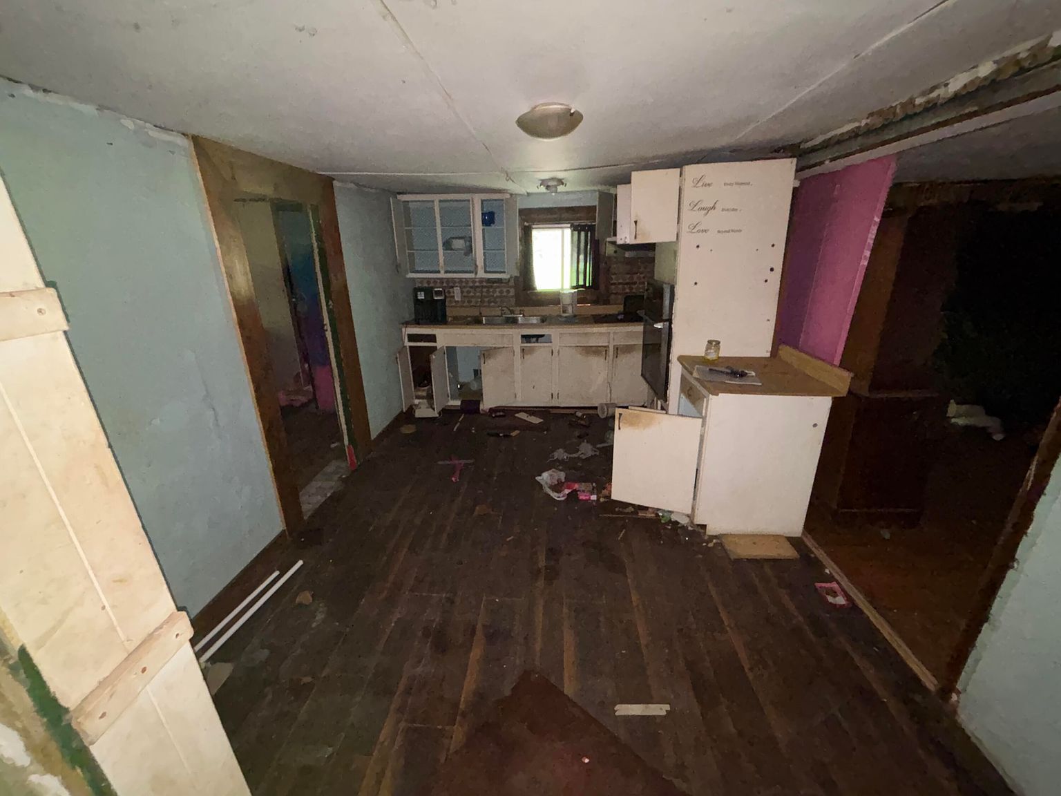 1204 Highway 3482 Pineville, KY 40813 - Thumbnail 4