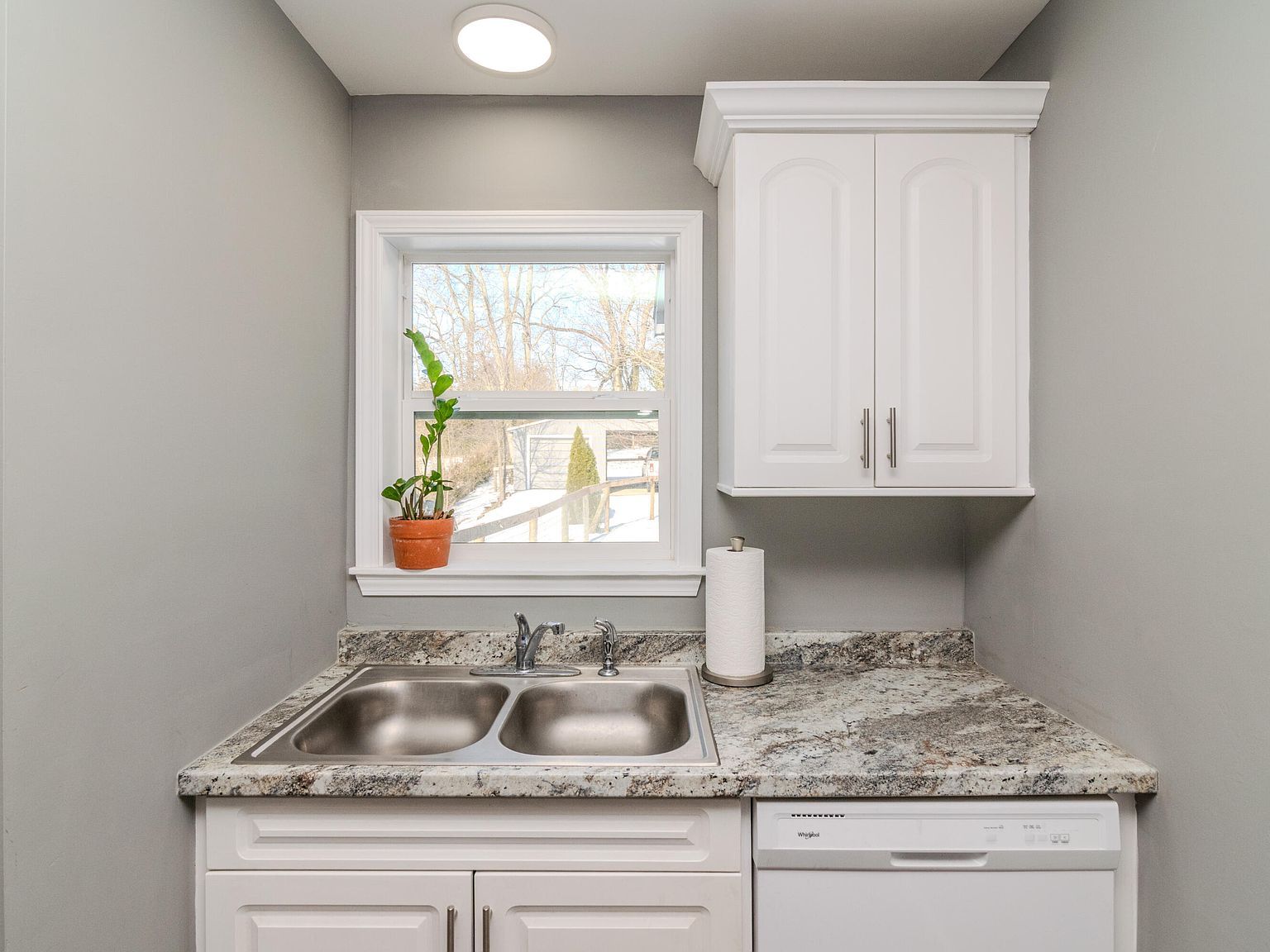 1437 High St Paris, KY 40361 - Thumbnail 4