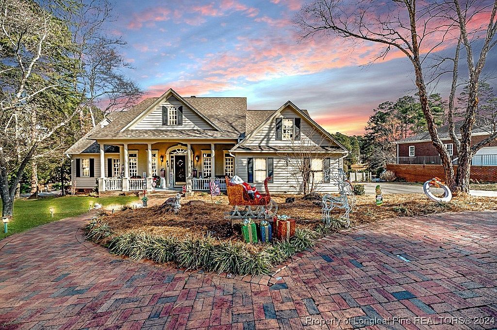 2648 Buckingham Dr Sanford, NC 27330 - Thumbnail 4