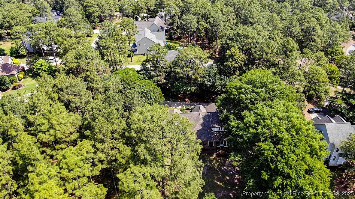 259 Golf Dr Sanford, NC 27332 - Thumbnail 4