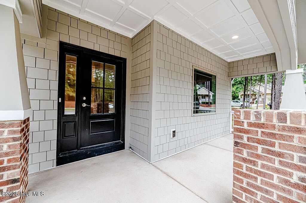 81 Lamplighter Village Dr Pinehurst, NC 28374 - Thumbnail 4