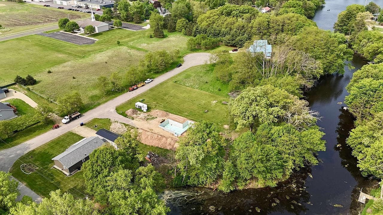 LOT 3 Lakeview Dr Friendship, WI 53934 - Thumbnail 4