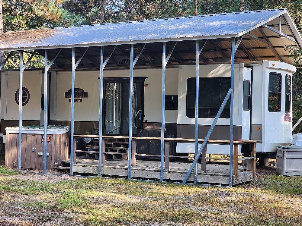 996 Blackhawk Ct Hancock, WI 54943 - Thumbnail 4