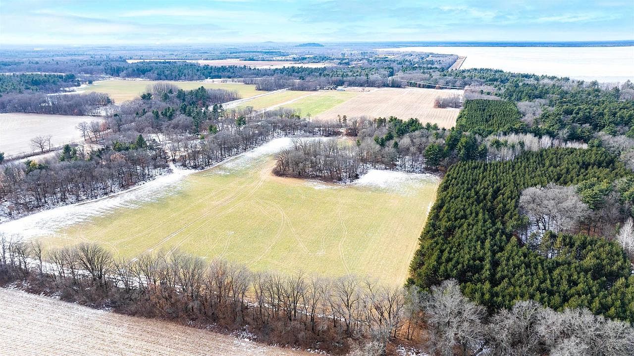 Chicago Dr Arkdale, WI 54613 - Thumbnail 4