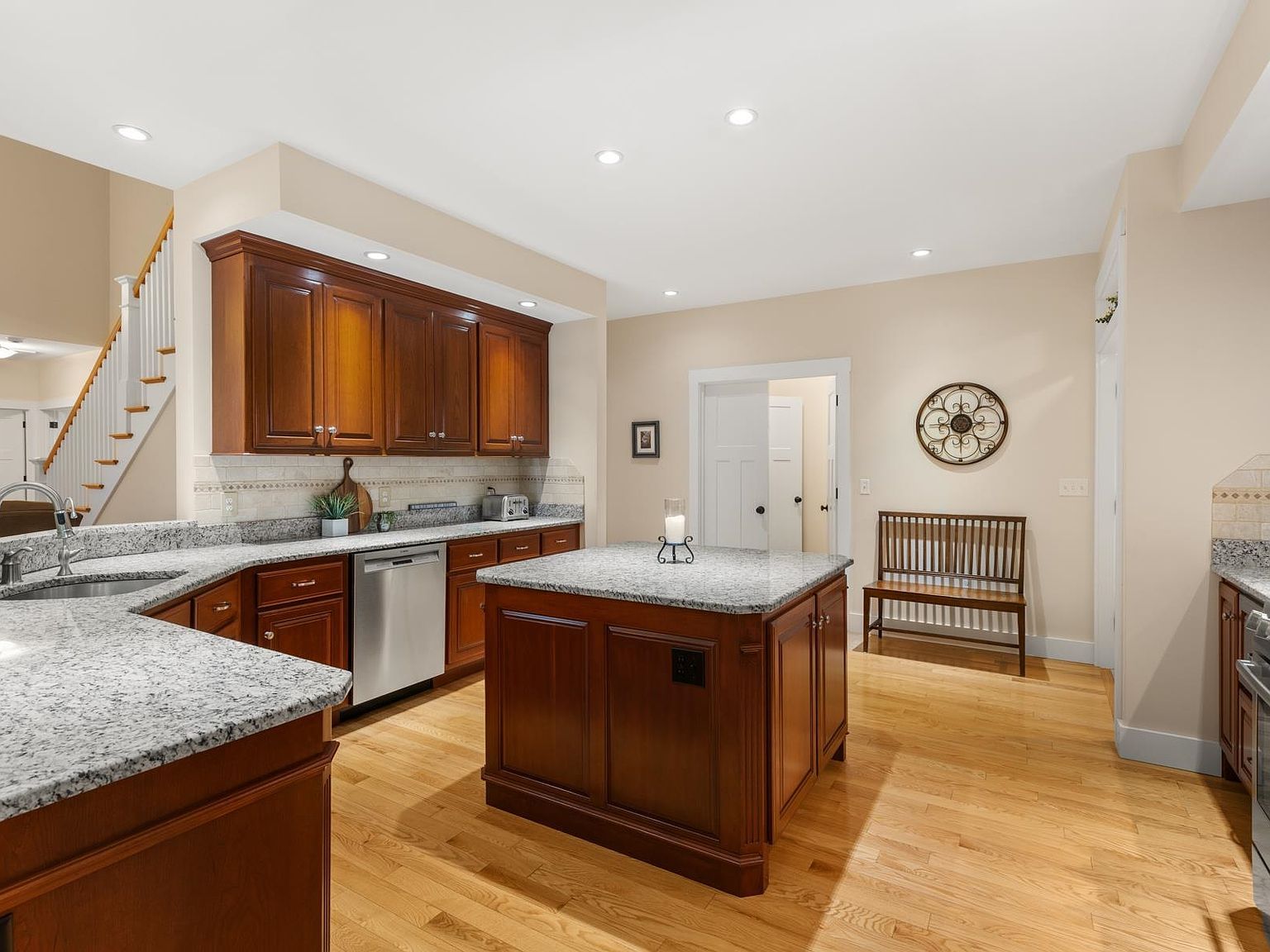 51 Childs Dr Dover, NH 03820 - Thumbnail 4