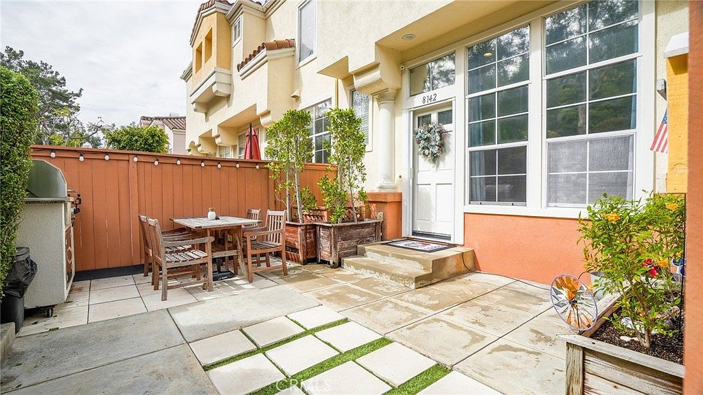8142 E Naples Ln Anaheim, CA 92808 - Thumbnail 4