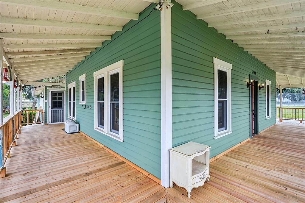 37508 Church Ave Dade City, FL 33525 - Thumbnail 4