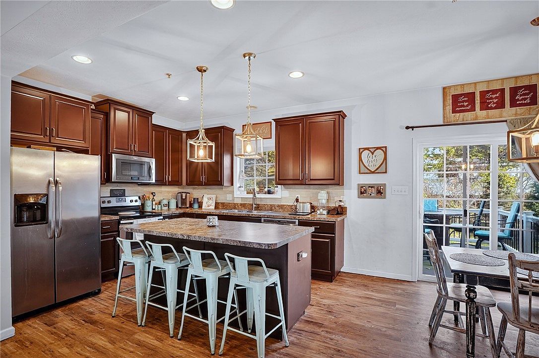 120 John St S Strabane, PA 15301 - Thumbnail 4