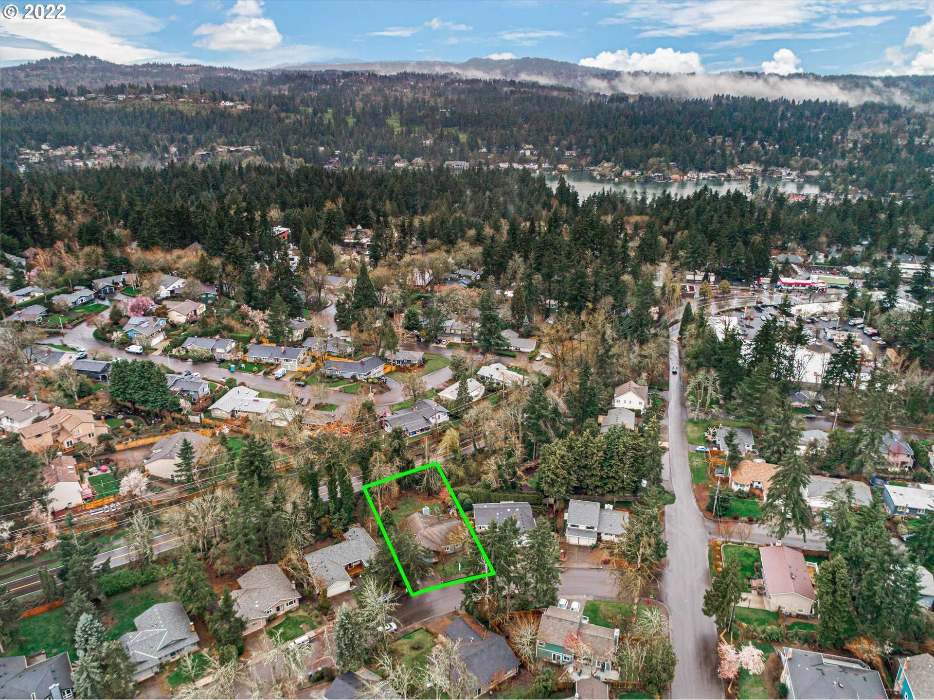 1709 Aspen Ct, Lake Oswego, OR, 97034 - Thumbnail 4