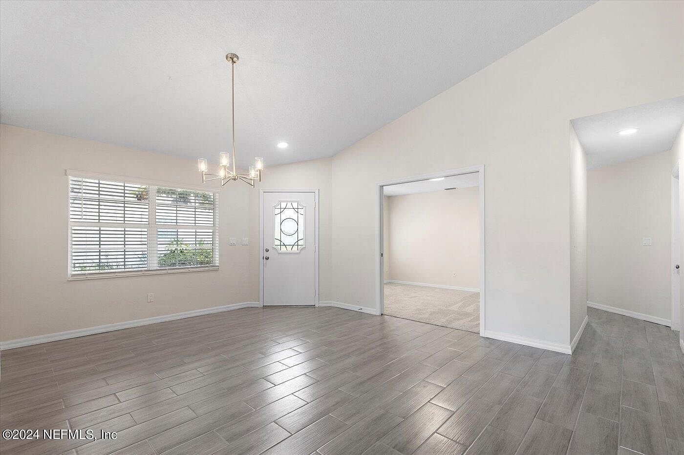 7 San Miguel Ct Palm Coast, FL 32137 - Thumbnail 4