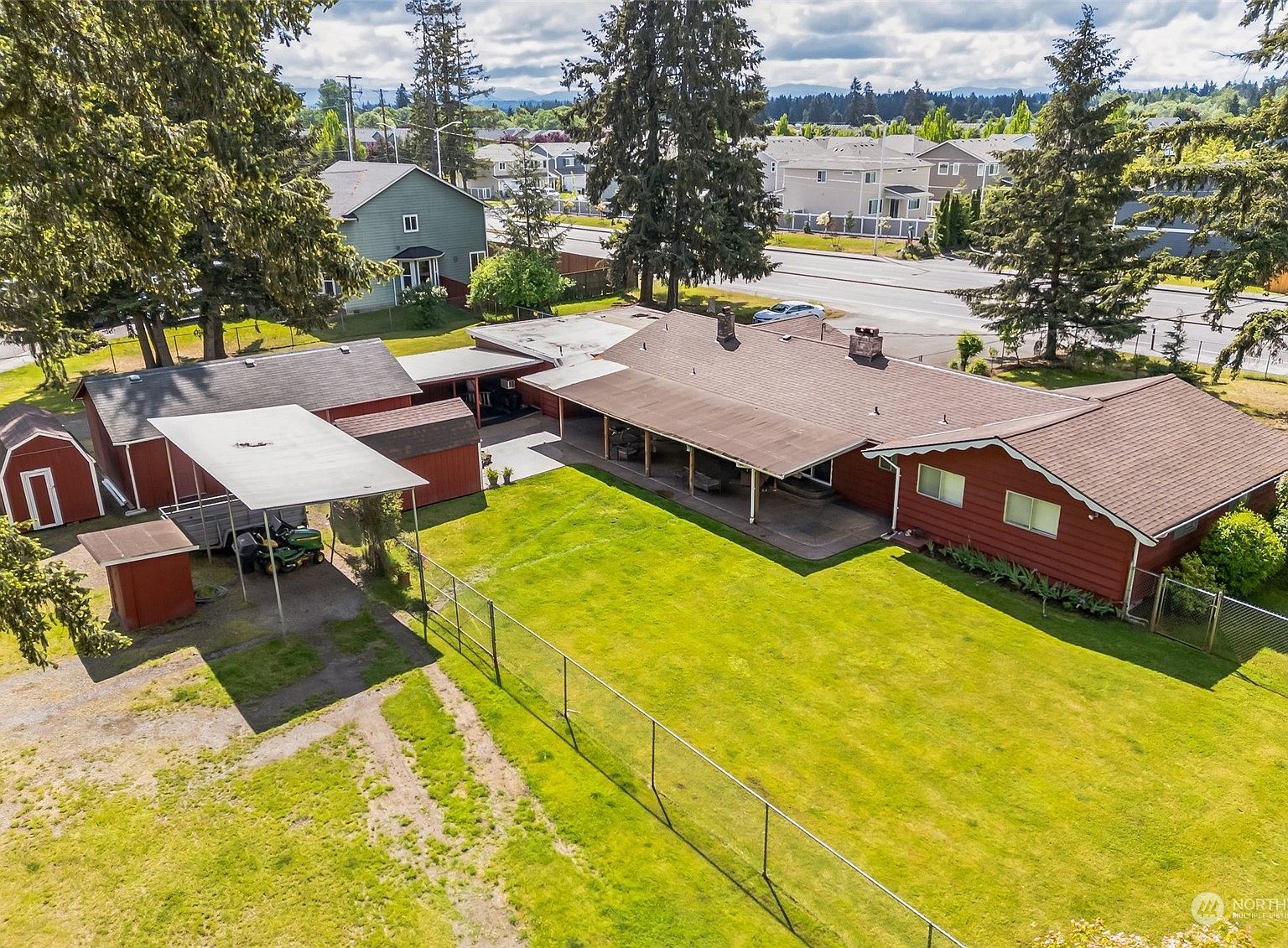 2515 176th St E Tacoma, WA 98445 - Thumbnail 4