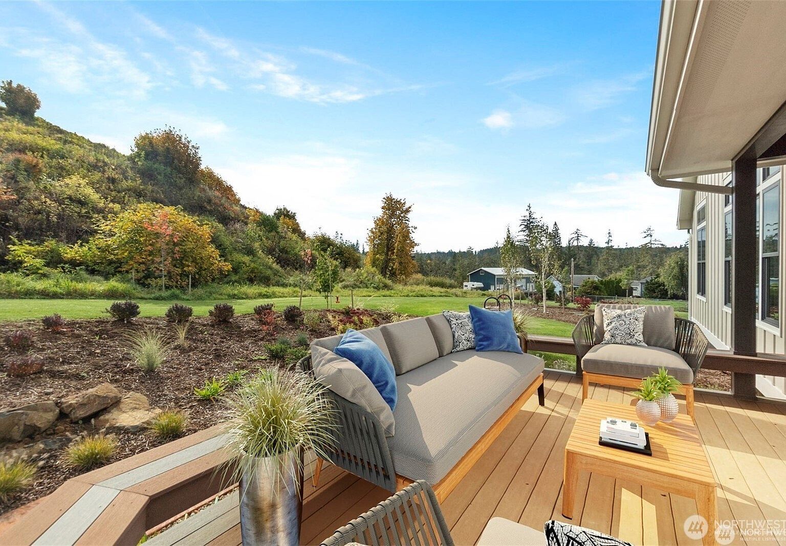 1851 Bloomhardt Rd Raymond, WA 98577 - Thumbnail 4