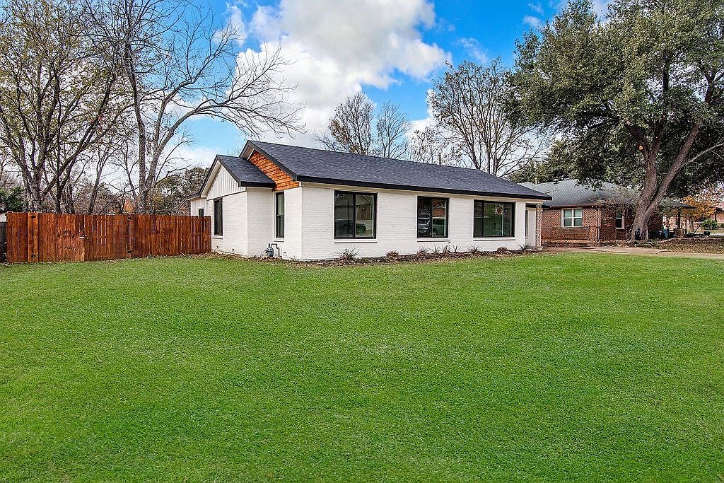 3549 Holder St Richland Hills, TX 76118 - Thumbnail 4