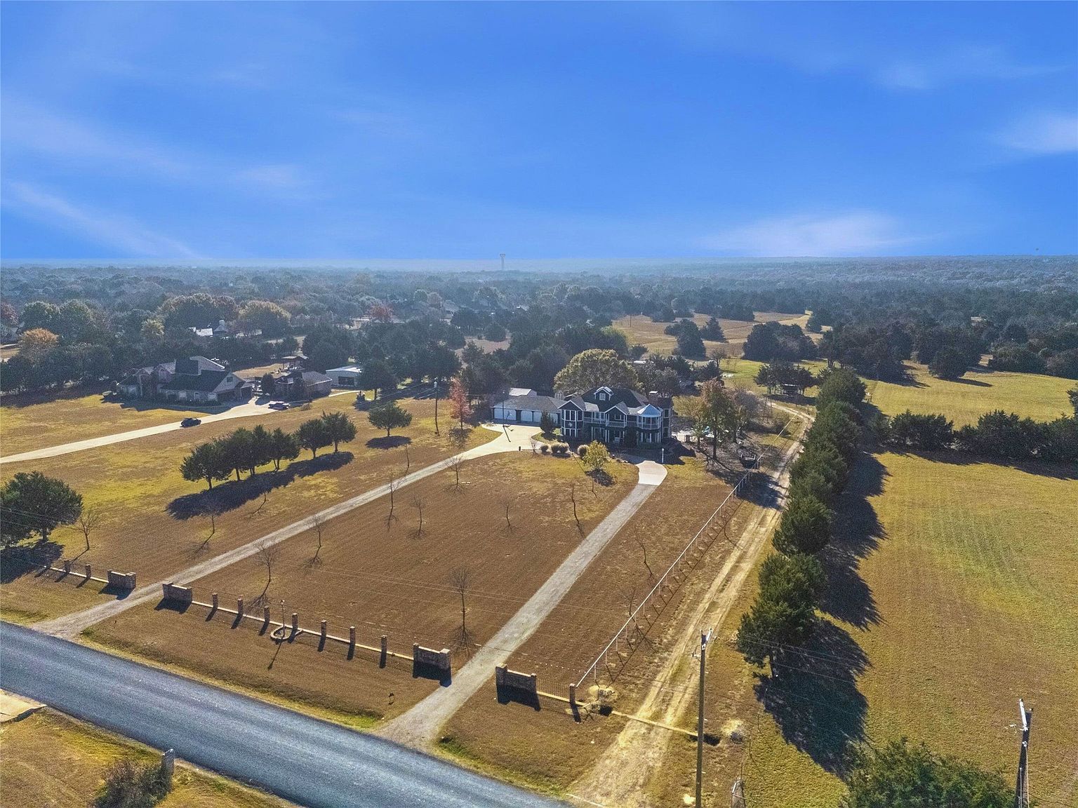 438 Johnson Ln Red Oak, TX 75154 - Thumbnail 4